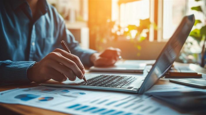 Lønsystem til store virksomheder - En omfattende guide